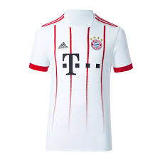 Browse bayern munich store for the latest fc bayern jerseys, training jerseys, replica jerseys and more for men, women, and kids. Fc Bayern Shirt Champions League 17 18 Official Fc Bayern Munich Store