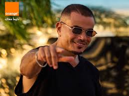 Image result for tbn:ThJbLJ9iWaHS_M::www.amrdiab.net/wallpapers/AmrDiab_Net_Kammel%2520(6).jpg