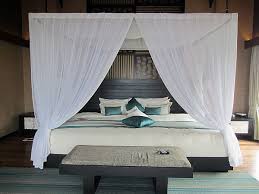 Feb 06, 2016 · make your room extra cozy with two mini curtain rods and some cheap fabric. 20 Of The Most Beautiful Canopy Bed Curtains Housely