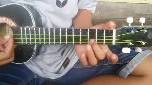 Tutorial Intro Surat Cinta Untuk Starla Ukulele 5 Menit Langsung Bisa Youtube