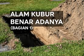 Tiga pertanyaan di dalam kubur diriwayat oleh bukhari dan muslim dari hadits al barra' bin 'azib, jika seorang mayit sudah dihadapkan pada alam akhirat, maka akan datang padanya dua malaikat (yaitu malaikat munkar dan nakir) yang akan bertanya kepada. Alam Kubur Dan Adzab Kubur Itu Benar Adanya 1