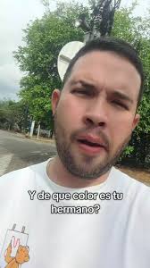 Colores de Hermano: Kiriku Asprilla en Acción