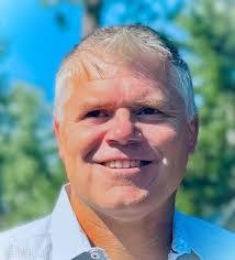 Jeremy Grimm's Instagram, Twitter & Facebook