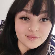 Dog walker wanted (Bexhill) *Driver preferred *Must have experience in at  least walking their own dogs. *3 to 5 times a week (1 hour walks) possibly  more I am disabled so some