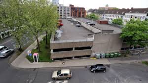 68 reviews by visitors and 20 detailed photos. Garde Du Corps Platz Betonklotz Weg Neues Parkhaus Hin Kassel