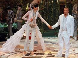 Alexander Mcqueen Rip Style Files Mcqueen Fashion Alexander Mcqueen Mcqueen