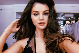 11, pro 7,8+, xs,xr,se 2020,11 & samsung s10,a40. Selena Gomez Wore A Free People Dress For Her 28th Birthday And It S Still In Stock Glamour