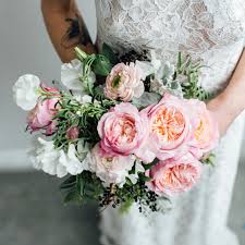 Alexandra Farms Garden Rose Design Contest Submission Floral Designer Courtney Kroymann Alexandra Farms Rose Var Rose Varieties Types Of Flowers Farm Gardens