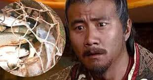 Lưu Bá Ôn trước khi chết đã sai con đem tặng Chu Nguyên Chương 1 sọt cá, 17  năm sau đối phương mới hiểu ẩn ý, hối hận thì đã muộn