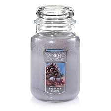 The 13 Best Holiday Candles For 2018 According To Today Staffers