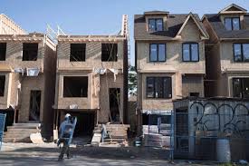Homeowners Forced Out Over Construction Flaws Call For Reform Cbc News