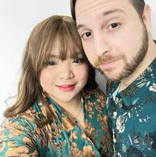 What anime has an overpowered protagonist from the start?