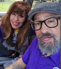 Amber got the call for her new lungs‼️‼️‼️🙏PRAYER CIRCLE EVERYONE!!!  Husband Frank will keep us updated.