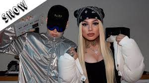 Gonzalo julián conde , better known artistically as bizarrap, is an argentine record producer from ramos mejía, argentina. Snow Tha Product Bzrp Music Sessions 39 Youtube