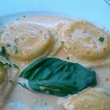 On the street of east main street and street number is 221. Sal S Caffe Italia Italian Restaurant In Charlottesville