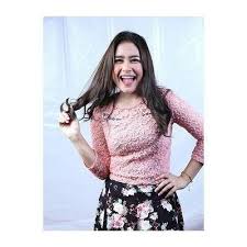 autovid_profit_transcript selamat pagi prilly latuconsina mengaku sangat menyukai penampilan selena gomez. Prilly Latuconsina On Twitter Update Stats 47 New Followers 17 New Following Via Http T Co Kecxuyxrqz