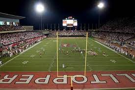 Wku Western Kentucky University Hilltoppers Football Stadium View From End Zone Western Kentucky University College Graduation Pictures College Memorabilia
