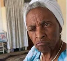 I'm Gold 4 looking for 2 players