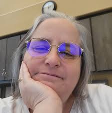 Tic Tac, Tic Tac … ⏱️ Céline Dion Charlotte Tilbury