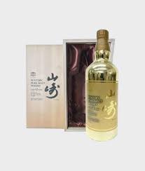 Suntory Yamazaki Pure Malt Aged 12 Years Gold Bottle Dekanta Bottle Gold Bottles Pure Products