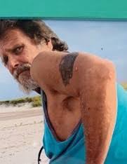 Barry Daugherty's Instagram, Twitter & Facebook