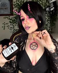 Sally Quinn Creations