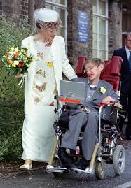 Stephen hawking'in evlilikleri ve kadınlarla ilişkisi kendi deyimiyle tam bir muammaydı. Looking Back At Stephen Hawking S Wedding Photos