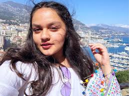 Jarang Terkespos, Intip 7 Potret Anak Presenter Ferdy Hasan, Farah Labita.  Manis!