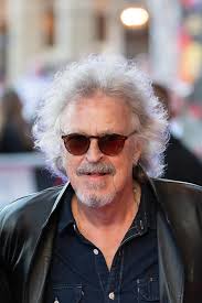 Kassel: Grimm-Schule begeister "Wörter und Körper" von Martin Heckmann