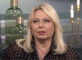 Sweetwater productions will produce the film. Helena Bergstroms Tunga Familjesorg Orden Om Tragiska Dodsfallet Vi Alskar Dig For Alltid