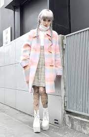 Pin By Zabeth Jetton On Tokyo Street Style Japan Fashion Street Japanese Street Fashion Cool Street Fashion