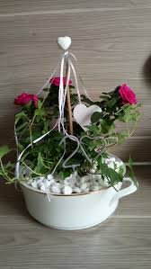 Hochzeitstag wird auch porzellanhochzeit genannt und steht sowohl für die robustheit der ehe als auch ihren hohen wert, da porzellan ebenfalls weißes gold genannt wird. Idee Als Geschenk Zur Porzellan Hochzeit Porzellanhochzeit Geldgeschenke Hochzeit Silberhochzeit Geschenk