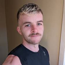 Simon Fitzgerald (@nerdy_si)