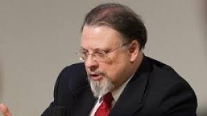 César Vidal: «Sin la imposición estatal, la ideología de género sería un  fenómeno marginal»