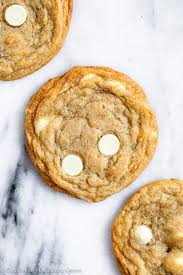 White Chocolate Cookies White Chocolate Cookies Cookie Recipes Chewy Chocolate Cookies Easy