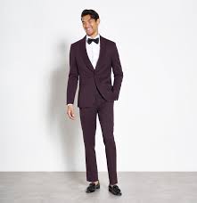 Prom suits for women 2021. 16 Best Prom Tuxedo And Suit Styles Of 2021 Cool Prom Outfits For Guys