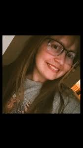 Hi all! I just wanted to introduce myself my name is Elizabeth Padgett I'm  still very new at this but I love to make shine and love to lest anything I  can |