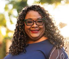 Lashae Henderson's Instagram, Twitter & Facebook