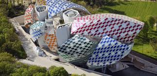 Daniel Buren Relooke La Fondation Louis Vuitton Pour Son Observatoire De La Lumiere Louis Vuitton Fondation Fondation Louis Vuitton Fondation Vuitton