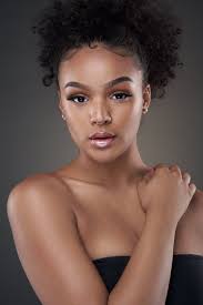 Hi friends, these are a few photos from Abby and Jesslyn's session in our  Largo studio. a9iii + Flashpoint 1000ws flash + 48" Westcott Octabox