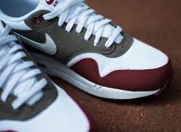 Nike Air Max 1 Essential Burgundy White Nike Air Max 87 Nike Air Max Sneaker Collection