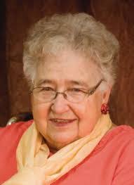 Elizabeth Ginter's Instagram, Twitter & Facebook