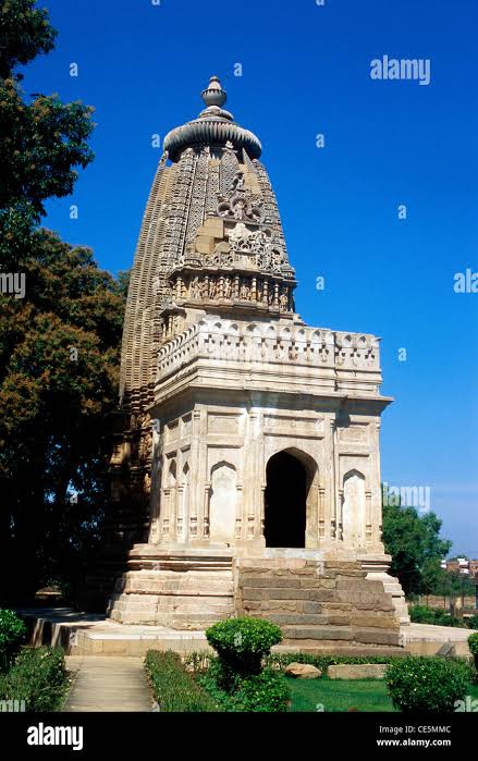 Adinath temple khajuraho hi-res stock photography and images - Alamy