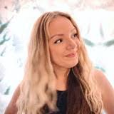 Paige Barnard's Instagram, Twitter & Facebook