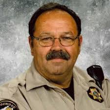 Elliott Chinn's Instagram, Twitter & Facebook