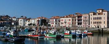 Check spelling or type a new query. Meteo Plage Saint Jean De Luz Heure Par Heure Temperature Mer Horaires Marees Indice Uv Et Meteo Marine M6 Meteo