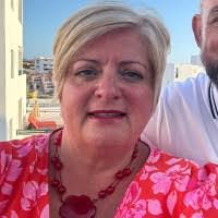 Arlene Mcalpine's Instagram, Twitter & Facebook