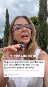 Você vive o paradoxo da escolha?, Vamos trabalhar isso no Desafio Leve e  Confiante, que começa nesta segunda-feira. O seu prazo para se inscrever  está finalizando., Por apenas R$ 67 você vai trabalhar ...