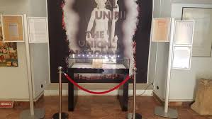 Ziarul ApÄƒrut La 1 Decembrie 1918 Cu Programul AdunÄƒrii NaÅ£ionale De La Alba Iulia Expus La Muzeu Rolul Pe Care L A Jucat PublicaÅ£ia Pentru Marea Zi IstoricÄƒ