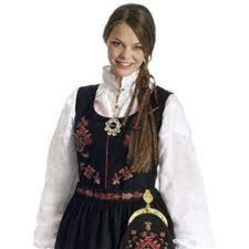 Check out our bunad selection for the very best in unique or custom, handmade pieces from our clothing shops. Alle Bunader Bunad Norsk Flid Nettbutikk Og Bunader